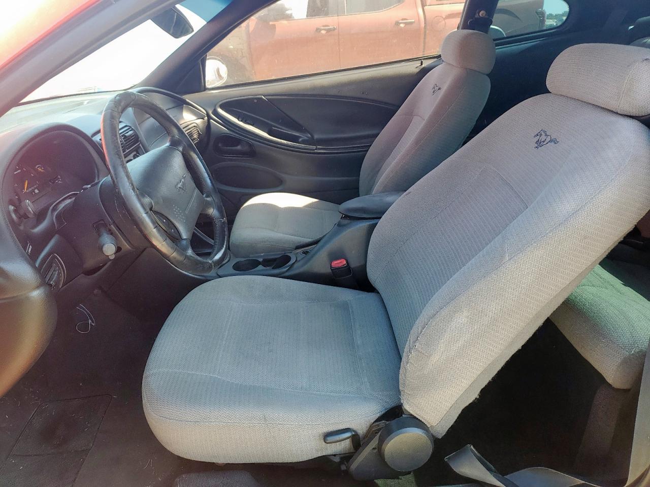 1998 Ford Mustang VIN: 1FAFP4049WF181630 Lot: 82372995