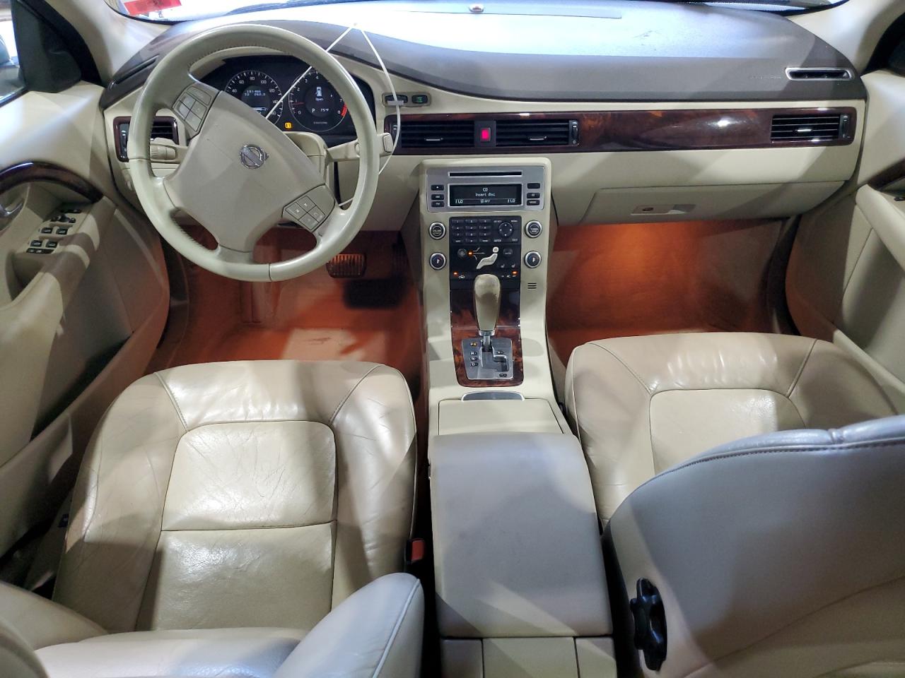 2008 Volvo V70 3.2 VIN: YV1BW982681054906 Lot: 85511165