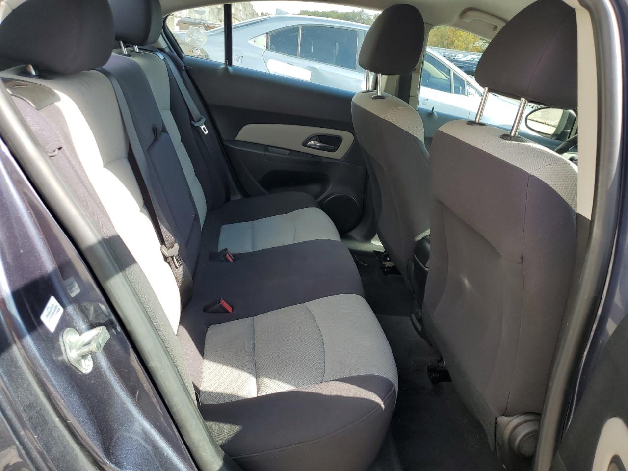 2014 Chevrolet Cruze Ls VIN: 1G1PA5SH4E7281240 Lot: 82570975