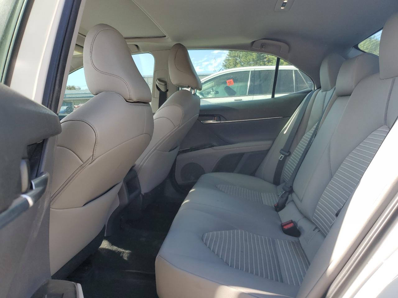 2019 Toyota Camry L VIN: 4T1B11HK7KU786808 Lot: 84890675