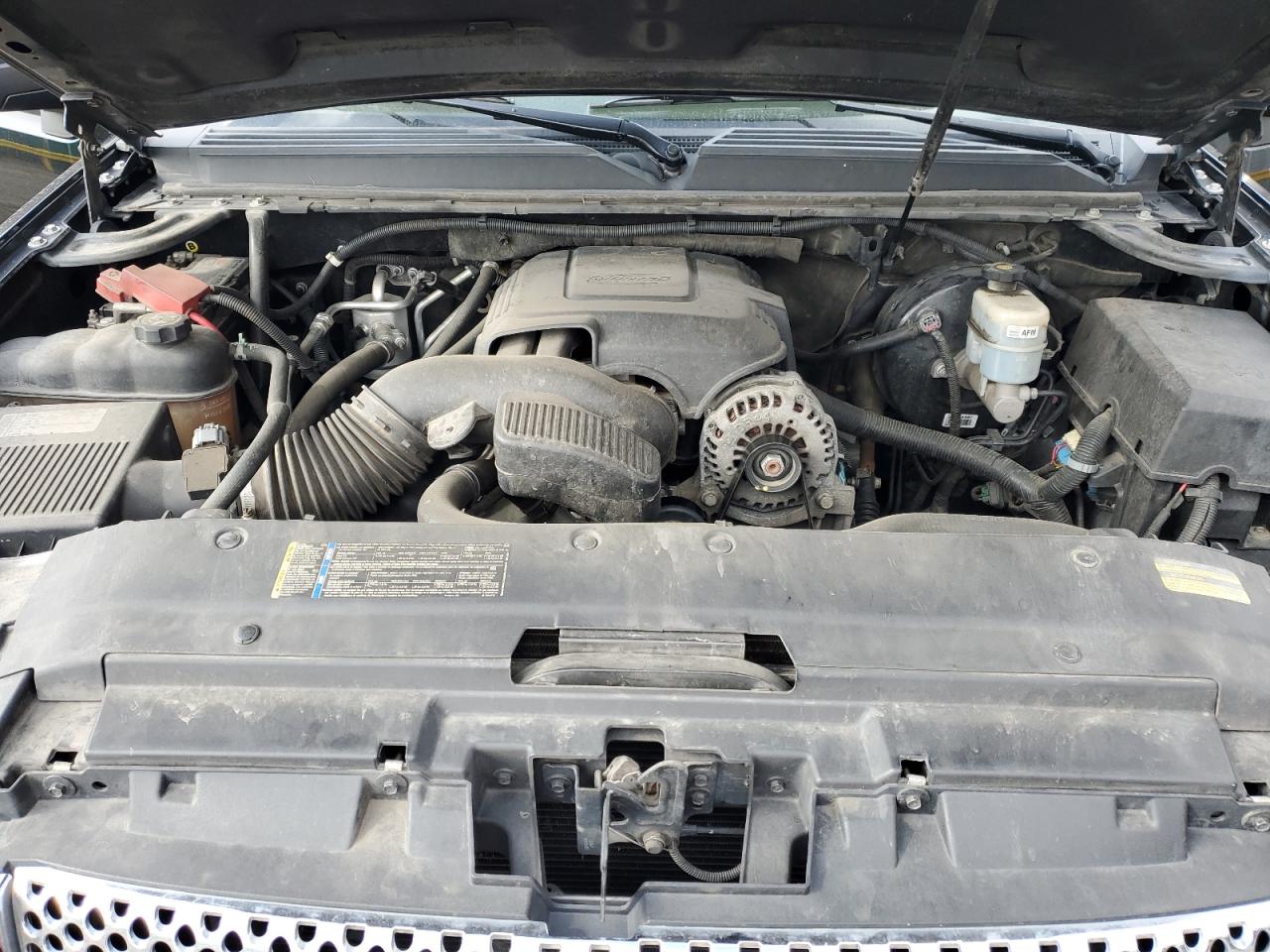 2010 GMC Yukon Denali VIN: 1GKUKEEF1AR262973 Lot: 89878945