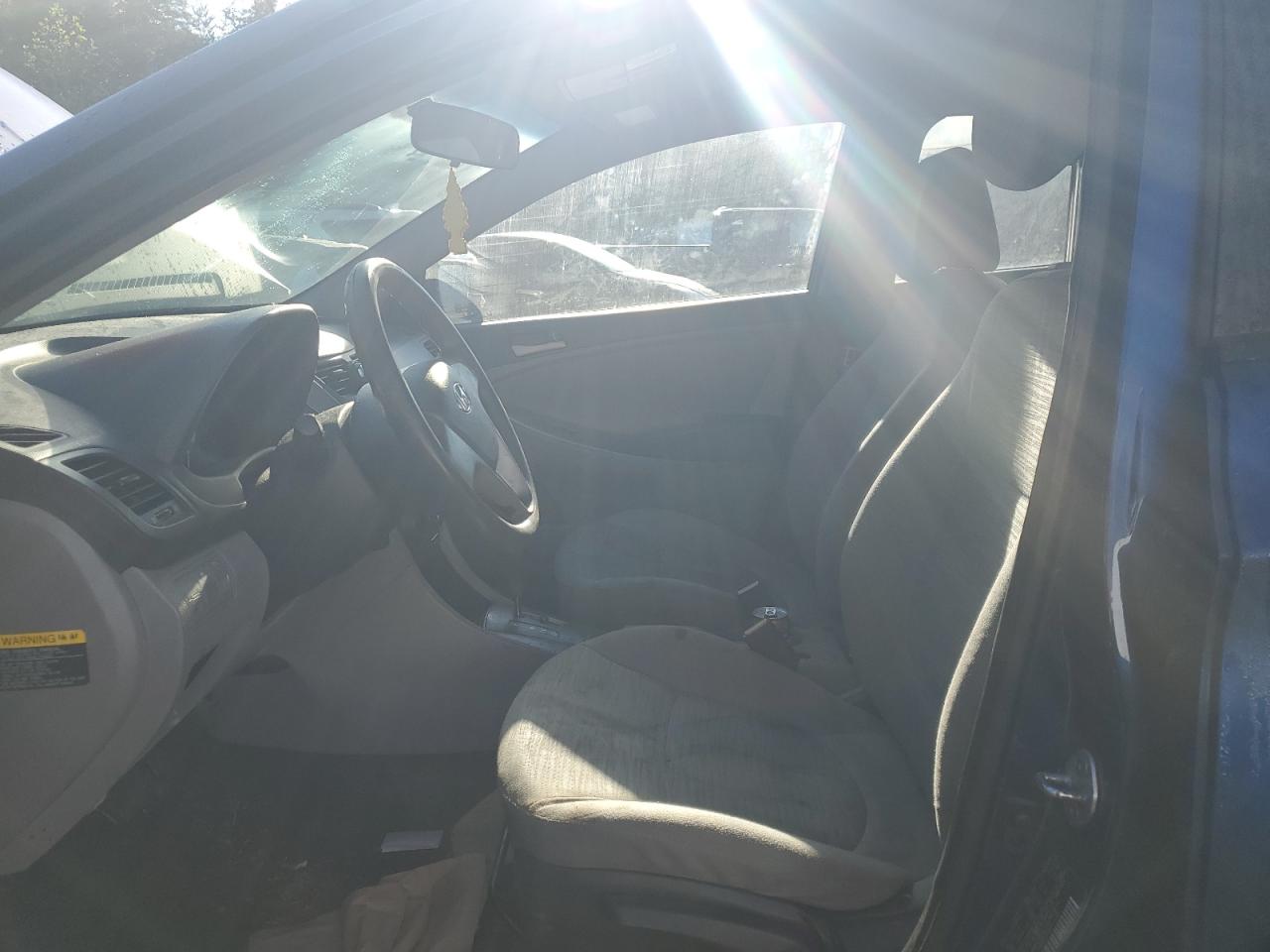 2015 Hyundai Accent Gls VIN: KMHCT4AE2FU842874 Lot: 82361395