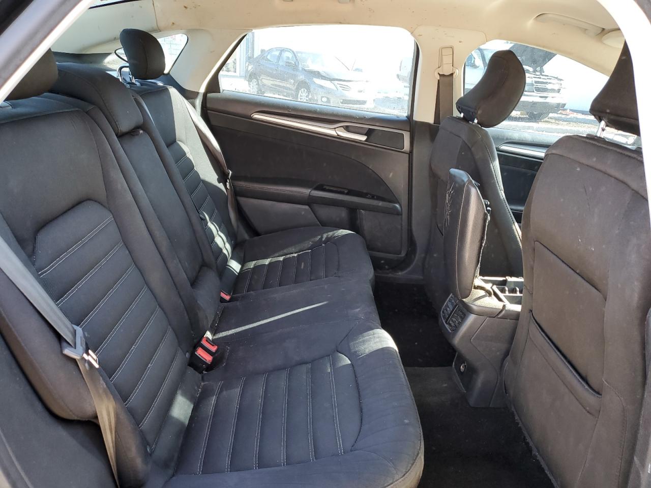 2015 Ford Fusion Se VIN: 3FA6P0H73FR168124 Lot: 85832475