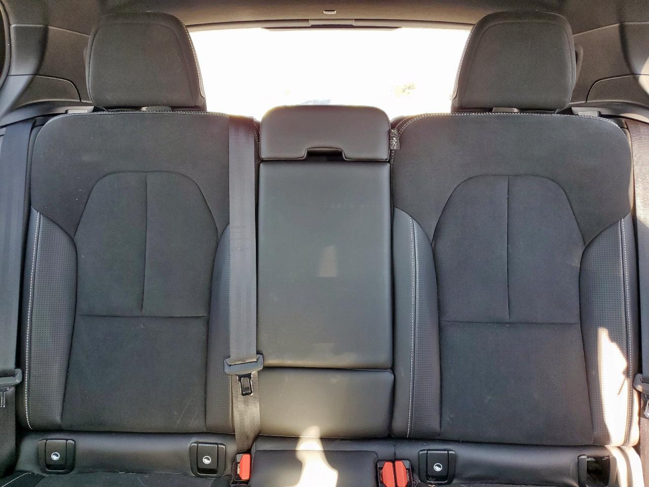 2019 Volvo Xc40 T5 Momentum VIN: YV4162XZXK2014687 Lot: 86266895