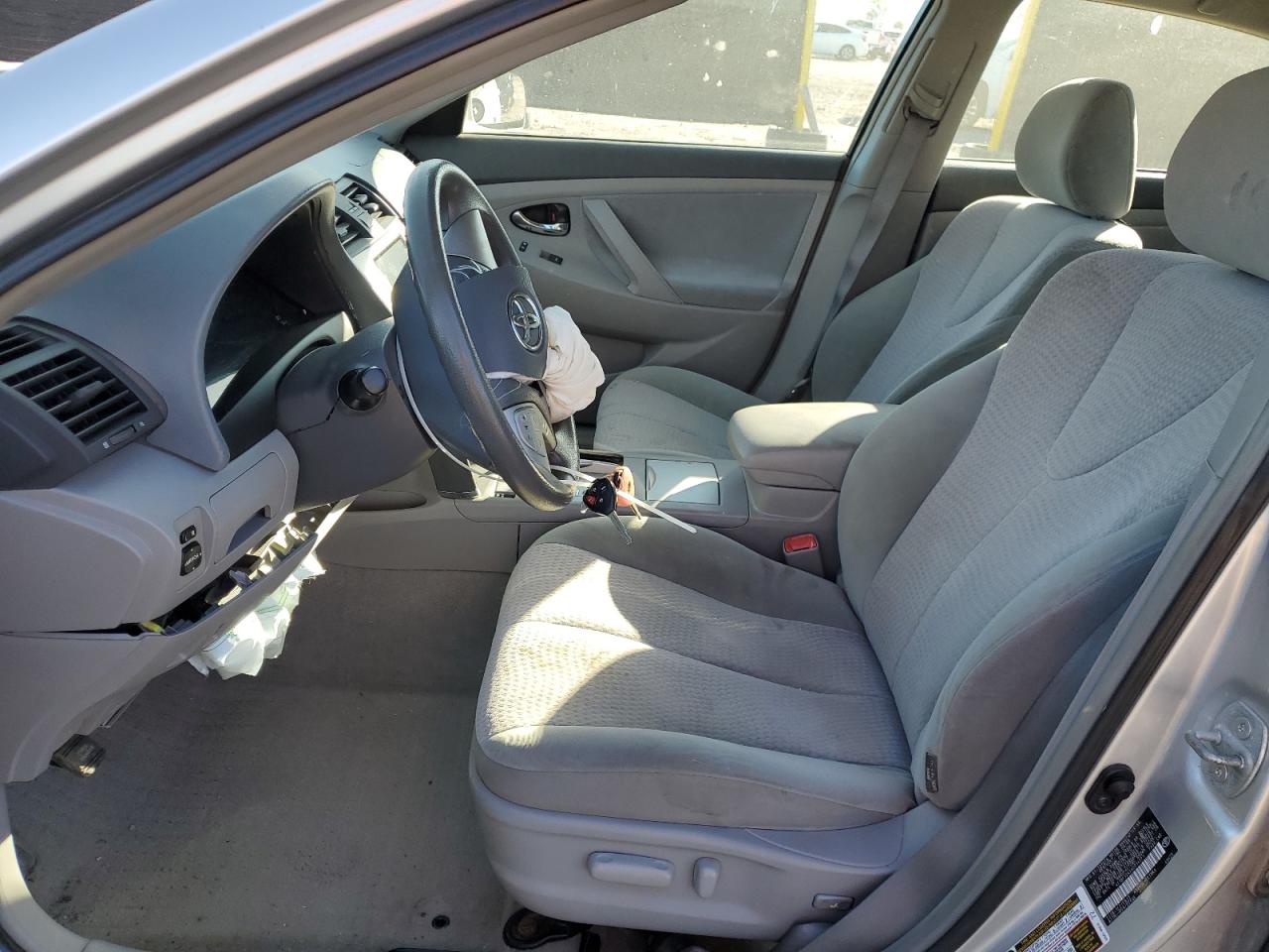 2010 Toyota Camry Base VIN: 4T1BF3EKXAU014271 Lot: 82259265