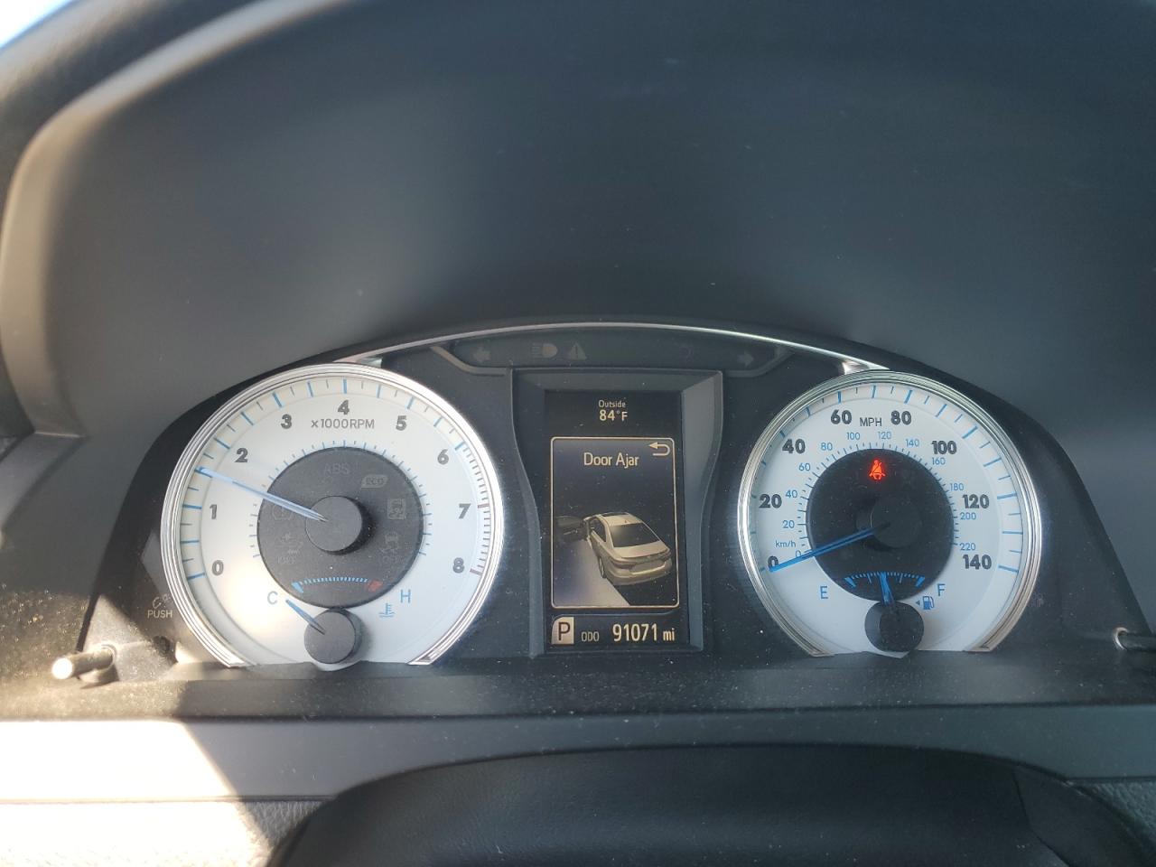 2016 Toyota Camry Le VIN: 4T1BF1FKXGU500445 Lot: 84520955