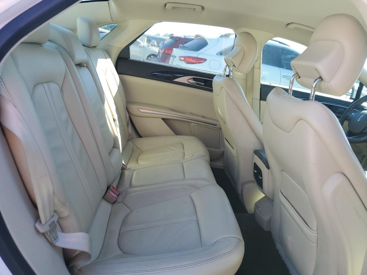 2014 Lincoln Mkz VIN: 3LN6L2G98ER821772 Lot: 82434105