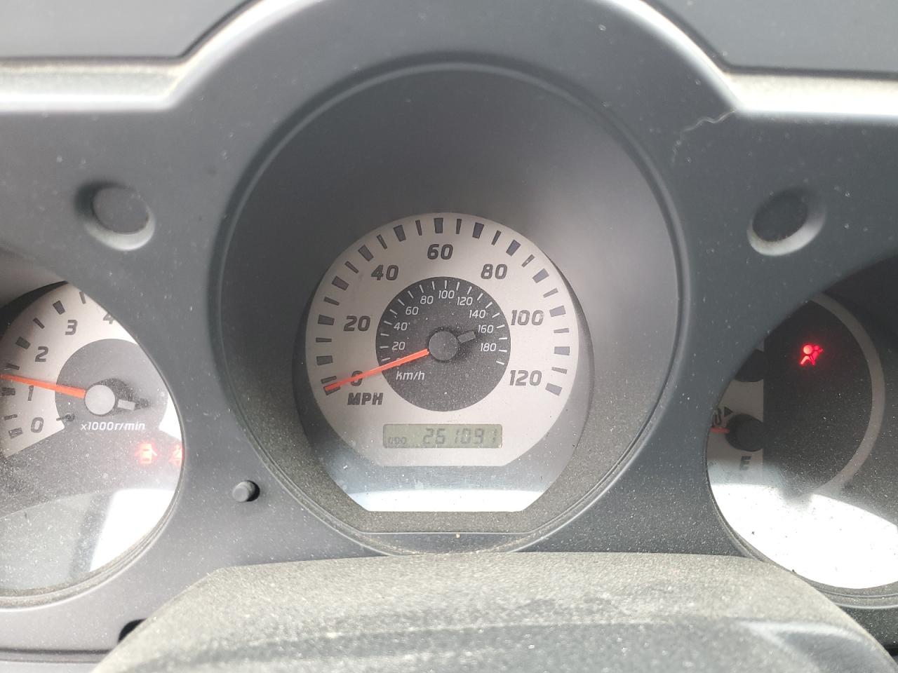 2004 Nissan Xterra Xe VIN: 5N1ED28Y34C613214 Lot: 90868785