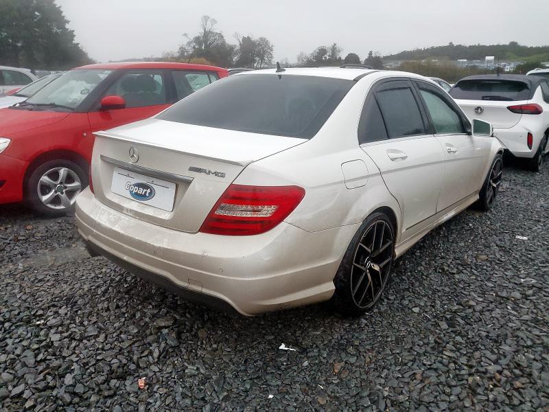 2013 MERCEDES-BENZ C CLASS C200 CDI BLUEEFFICIENCY AMG SPORT PLUS 4DR