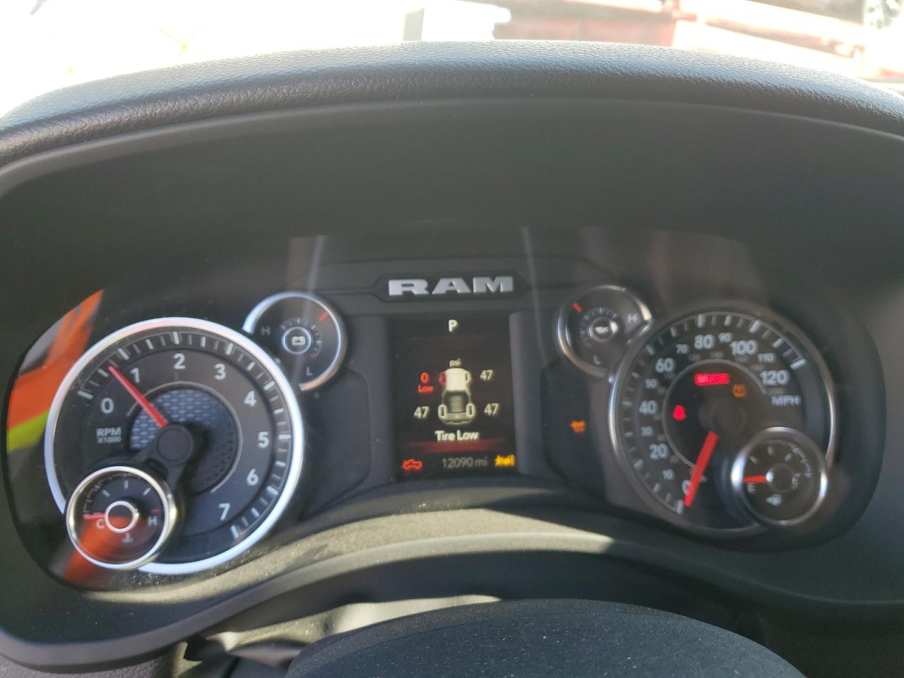 2025 Ram 1500 Tradesman VIN: 1C6RRFGG9SN608079 Lot: 85590095