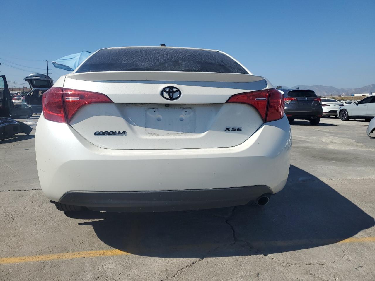 2017 Toyota Corolla L VIN: 5YFBURHE4HP655605 Lot: 85135585