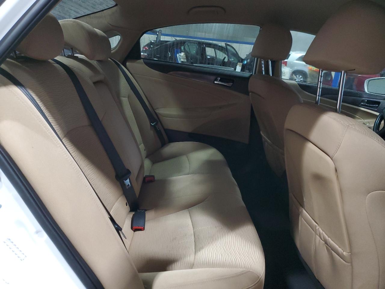 2015 Hyundai Sonata Hybrid VIN: KMHEC4A4XFA137936 Lot: 85749535