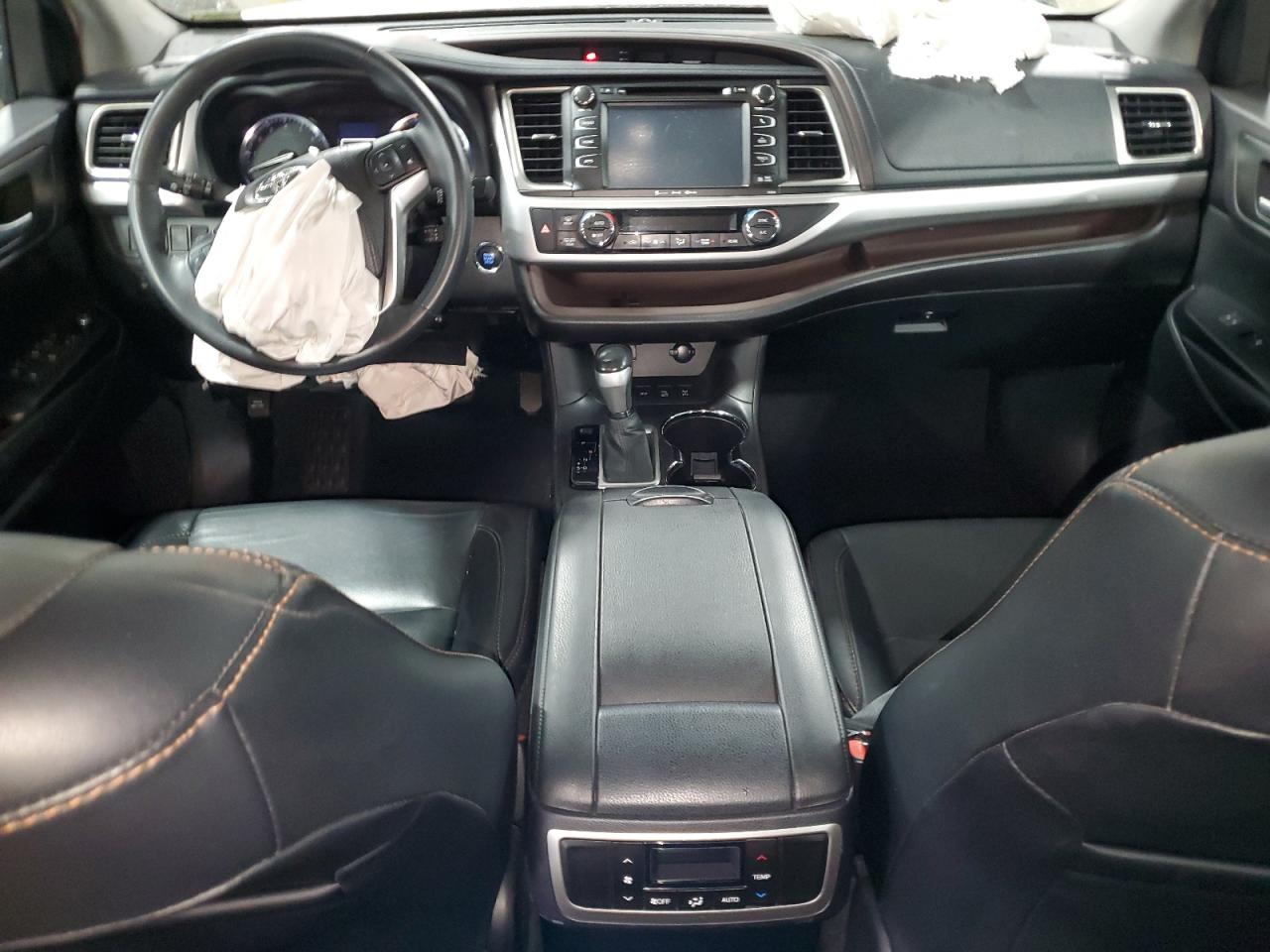 2016 Toyota Highlander Xle VIN: 5TDJKRFHXGS269162 Lot: 85736915