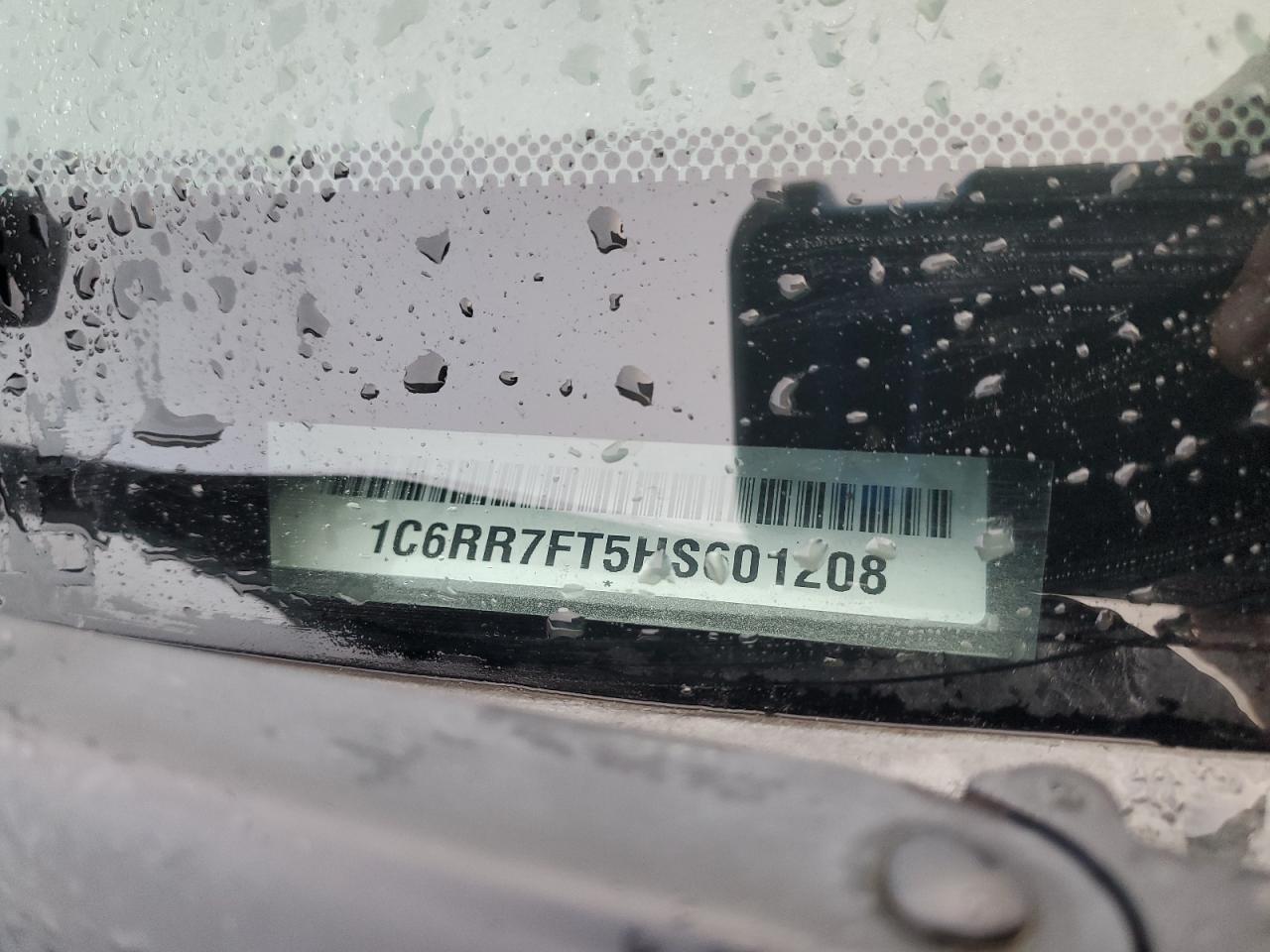 2017 Ram 1500 St VIN: 1C6RR7FT5HS601208 Lot: 89720335