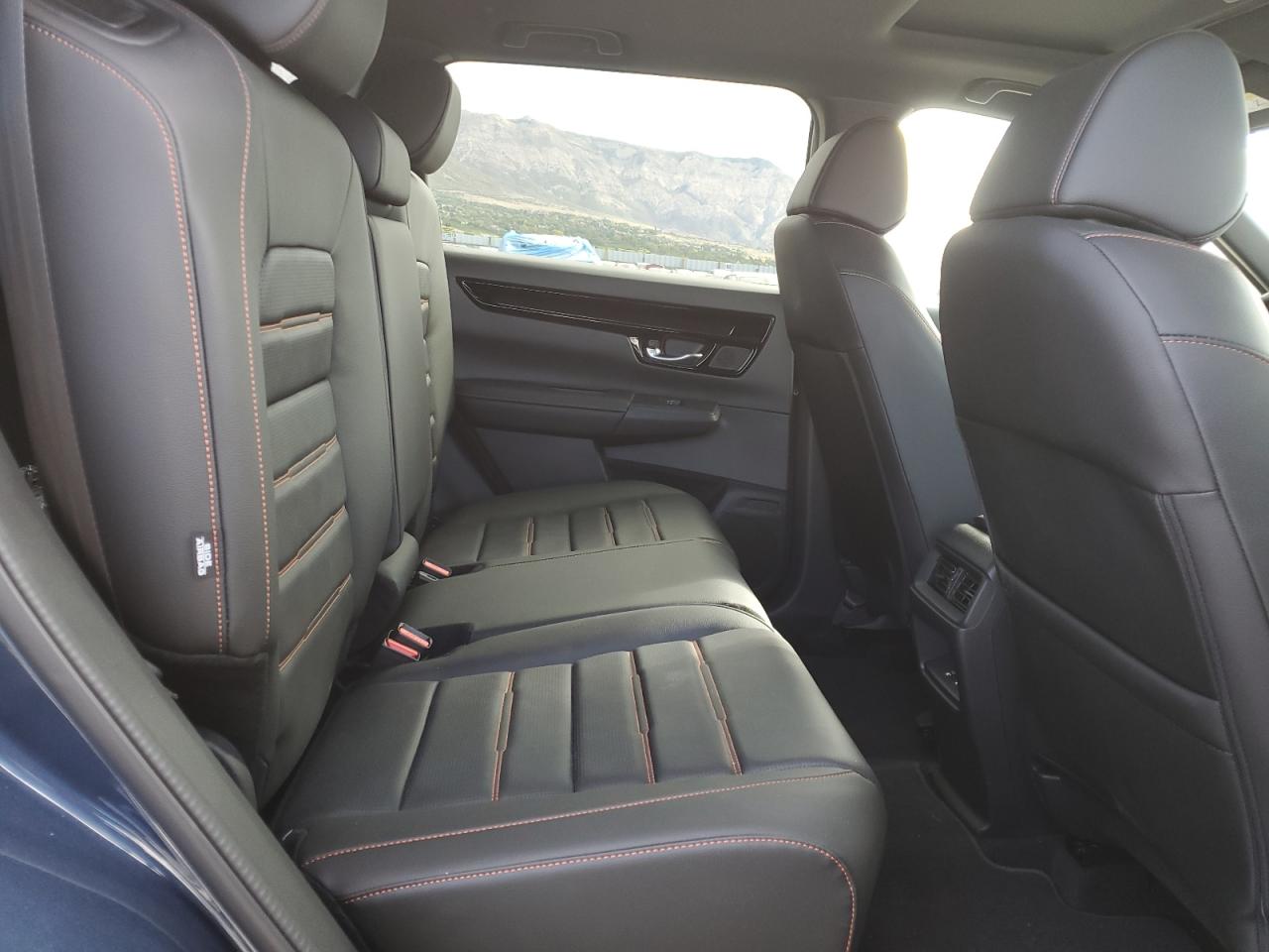 2026 Honda Cr-V Sport Touring VIN: 7FARS6H93TE027033 Lot: 82396785