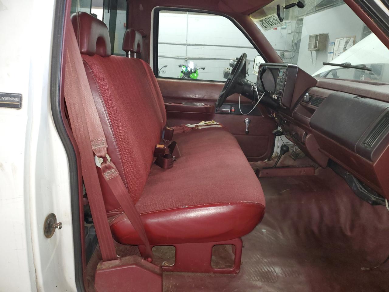 1994 Chevrolet Gmt-400 K3500 VIN: 1GCHK34K9RE301537 Lot: 85313175