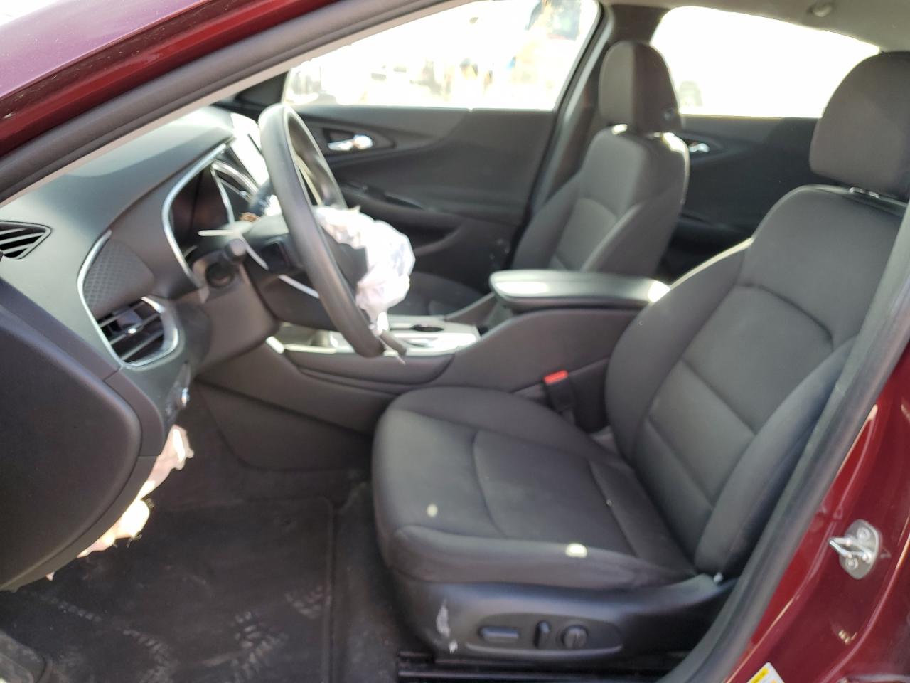 2016 Chevrolet Malibu Lt VIN: 1G1ZE5ST8GF268761 Lot: 84742775