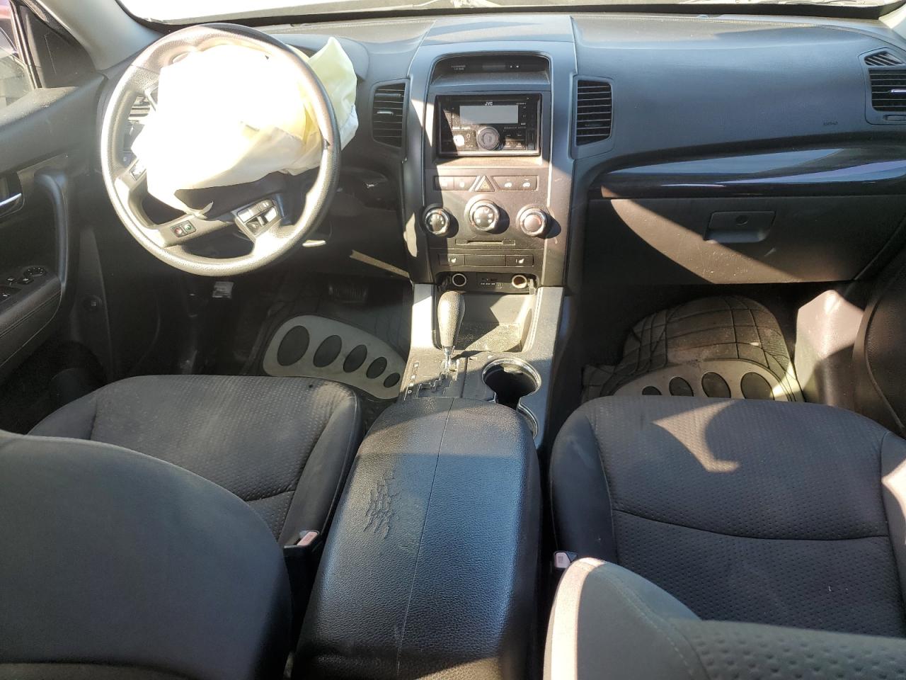 2011 Kia Sorento Base VIN: 5XYKT4A1XBG114647 Lot: 82366935