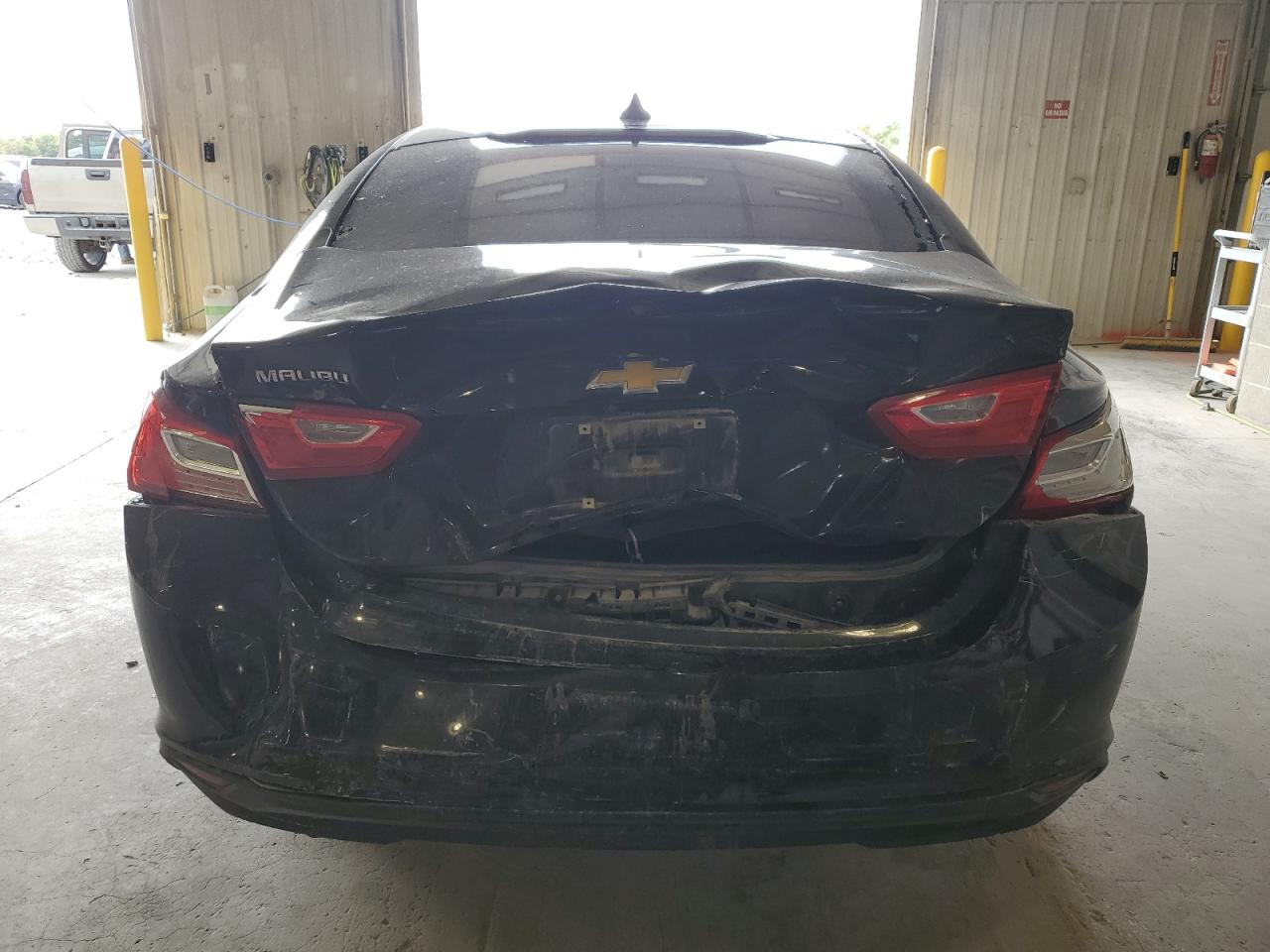 2018 Chevrolet Malibu Ls VIN: 1G1ZB5ST1JF288317 Lot: 82272155