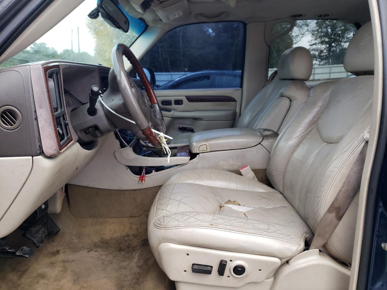 2005 Cadillac Escalade Luxury VIN: 1GYEC63TX5R116406 Lot: 82381455