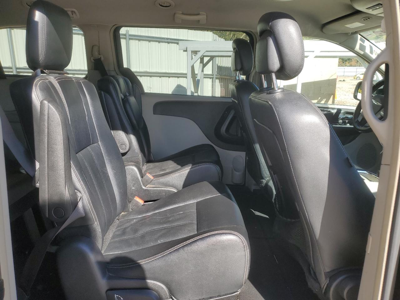 2016 Chrysler Town & Country Touring VIN: 2C4RC1BG6GR147874 Lot: 90020575