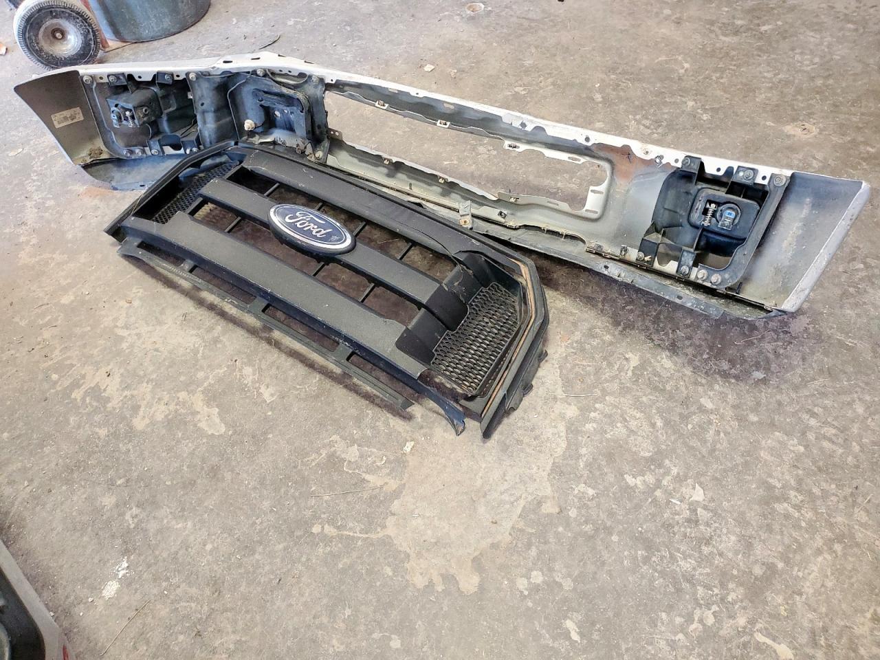 2015 Ford F150 Super Cab VIN: 1FTEX1C80FFB42461 Lot: 85938335