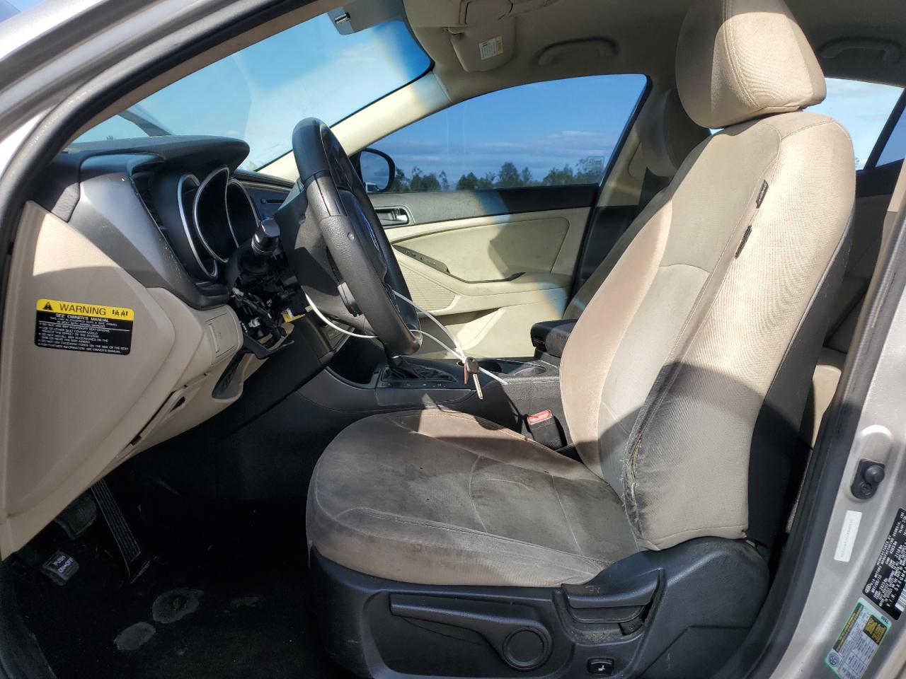 2015 Kia Optima Lx VIN: 5XXGM4A7XFG477208 Lot: 82340685