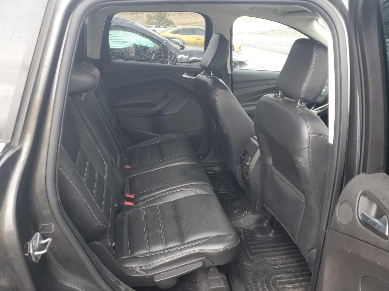 2019 Ford Escape Titanium VIN: 1FMCU9J9XKUA81583 Lot: 82465875