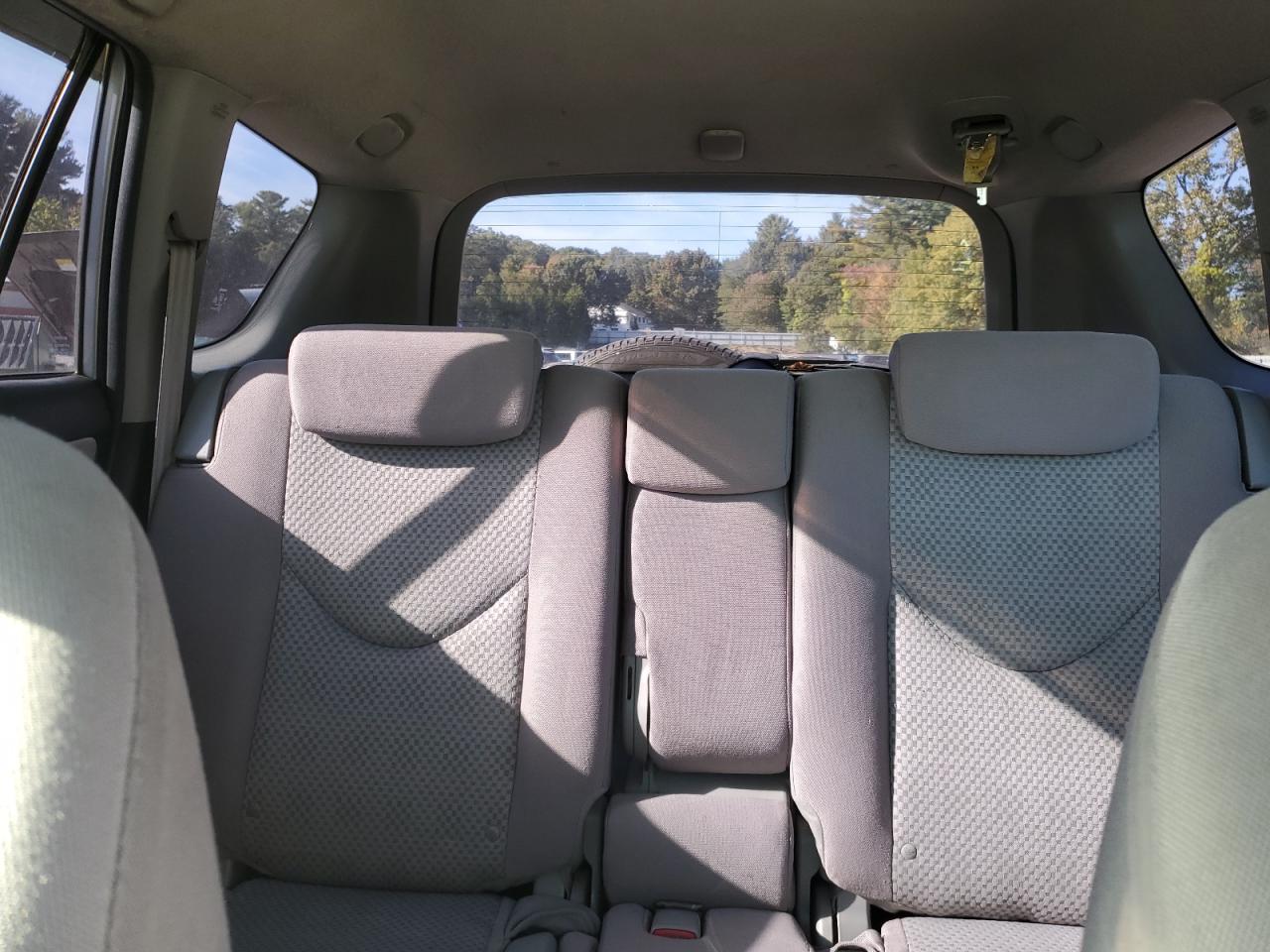 2007 Toyota Rav4 VIN: JTMBD33V075116236 Lot: 84945445