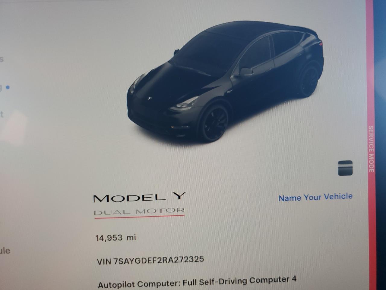 2024 Tesla Model Y VIN: 7SAYGDEF2RA272325 Lot: 80788545