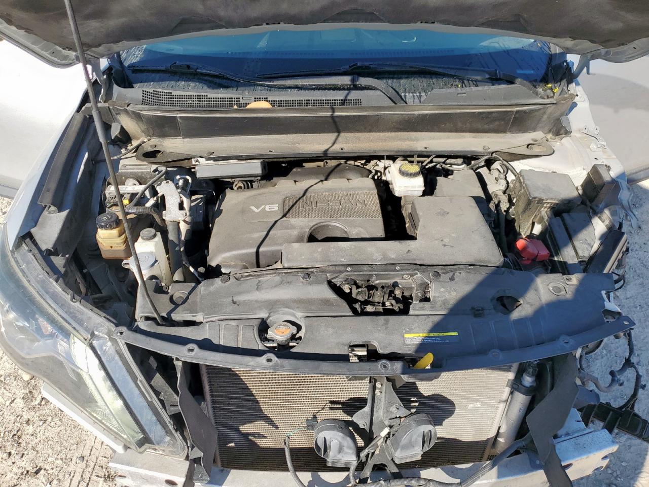 2018 Nissan Pathfinder S VIN: 5N1DR2MM0JC621718 Lot: 85914545