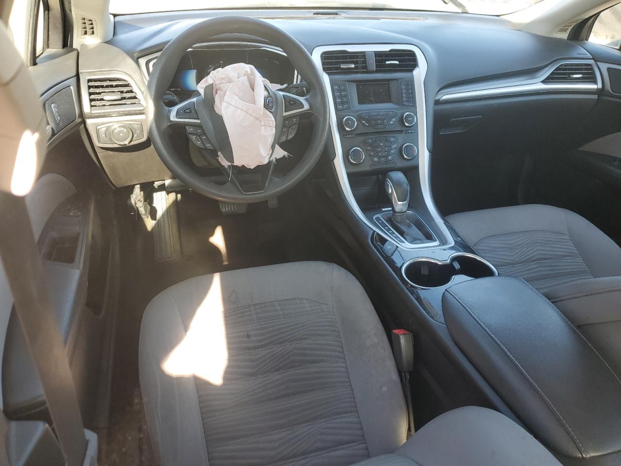 2016 Ford Fusion S Hybrid VIN: 3FA6P0UUXGR401879 Lot: 87118315