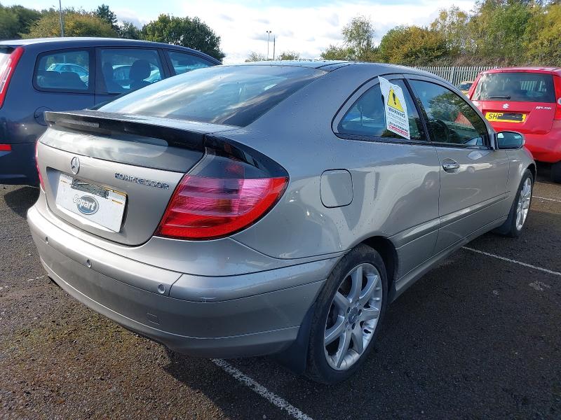 2004 MERCEDES C230 KOMPRESSOR SE A 