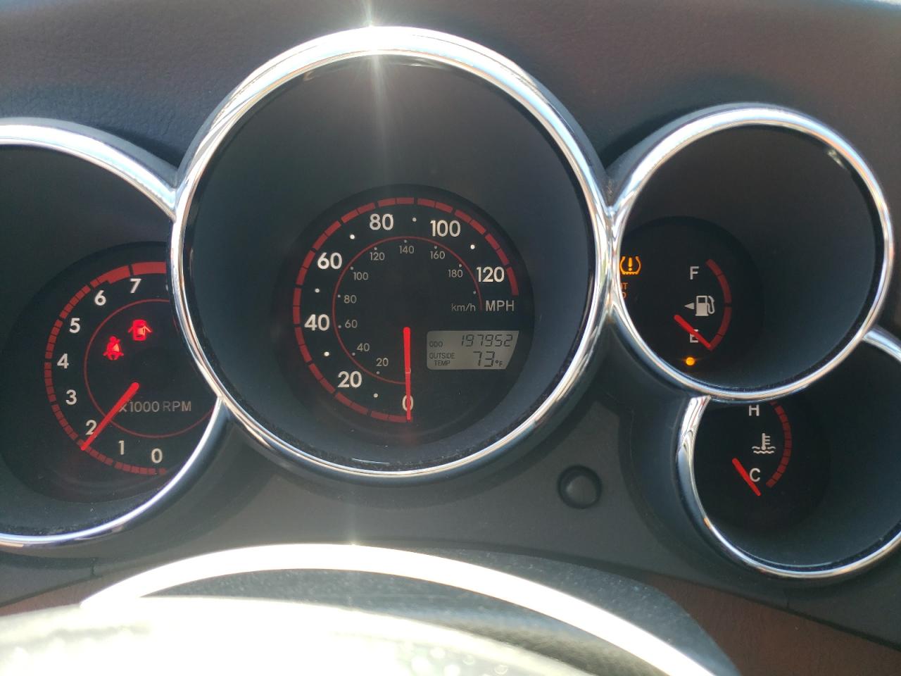 2005 Toyota Corolla Matrix Base VIN: 2T1LR30E45C385639 Lot: 85079965