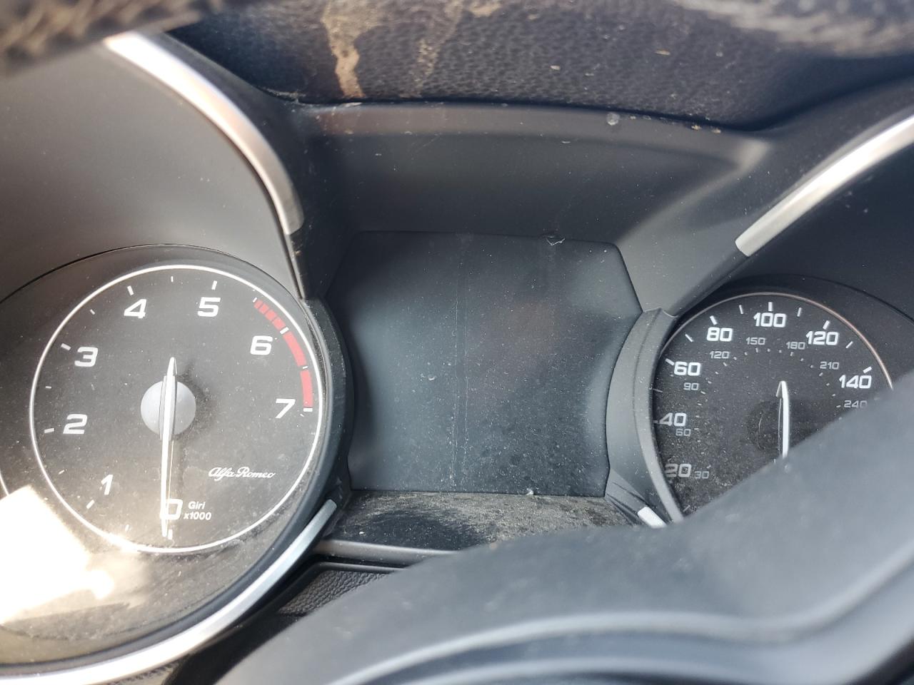 2022 Alfa Romeo Stelvio Ti VIN: ZASPAKBN4N7D37275 Lot: 85848895