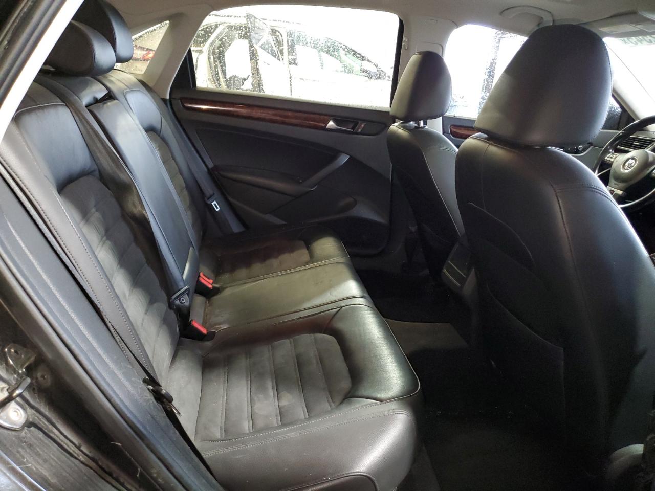 2012 Volkswagen Passat Sel VIN: 1VWCN7A30CC032401 Lot: 82272545