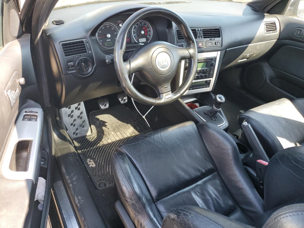 2004 Volkswagen R32 VIN: WVWKG61J44D130098 Lot: 84397785