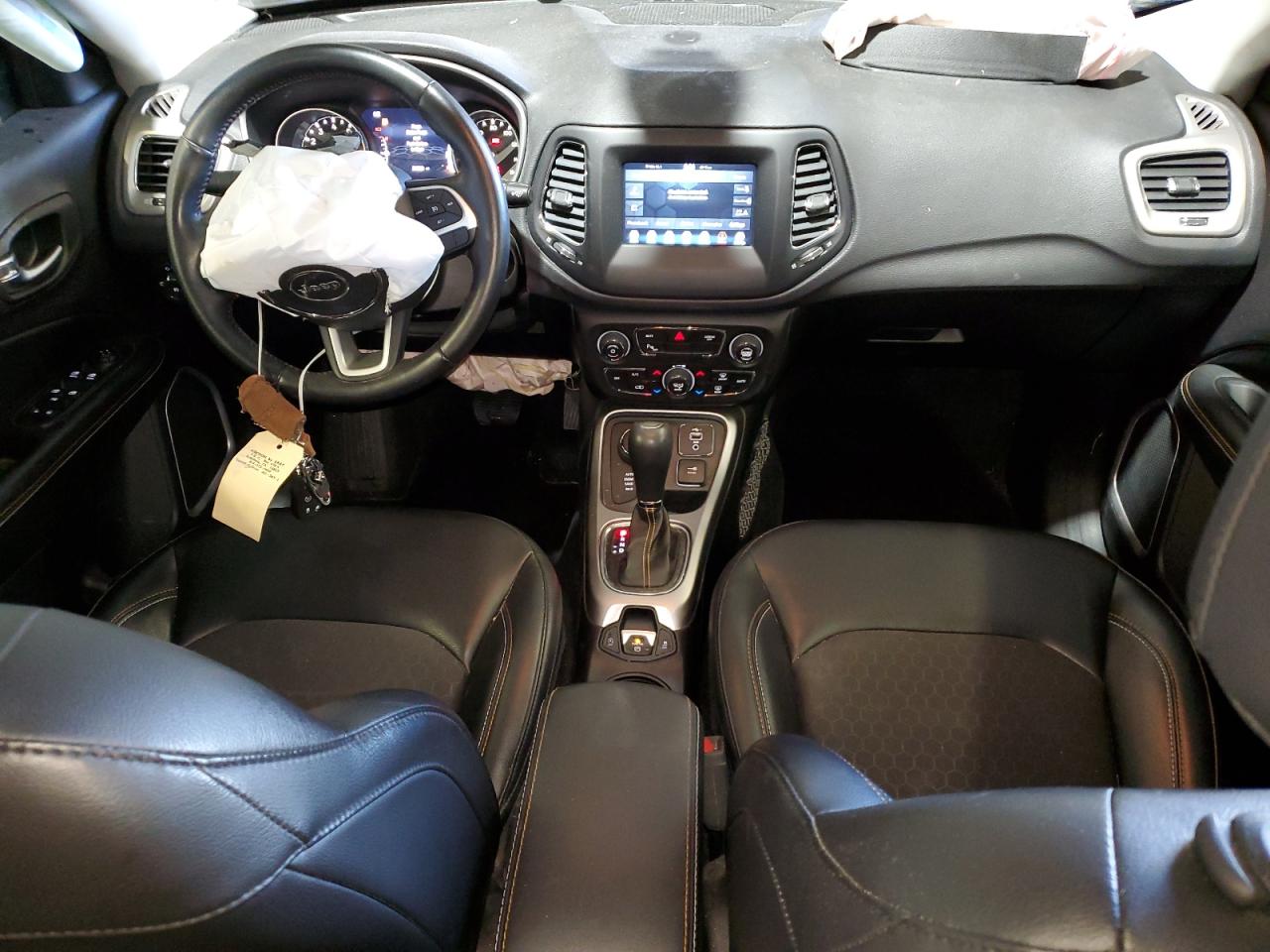 2019 Jeep Compass Latitude VIN: 3C4NJDBB9KT828823 Lot: 84745385
