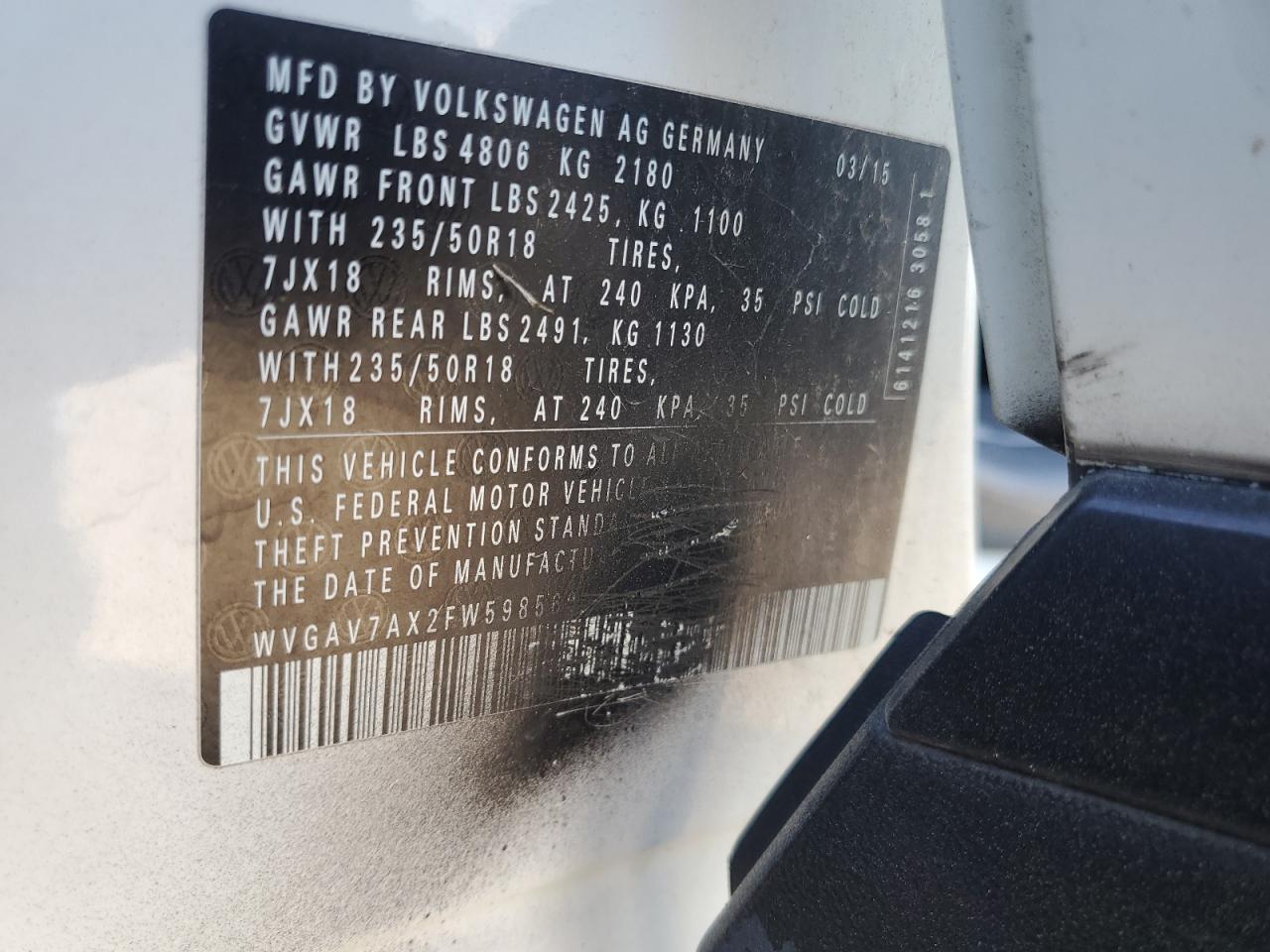 2015 Volkswagen Tiguan S VIN: WVGAV7AX2FW598569 Lot: 82009595