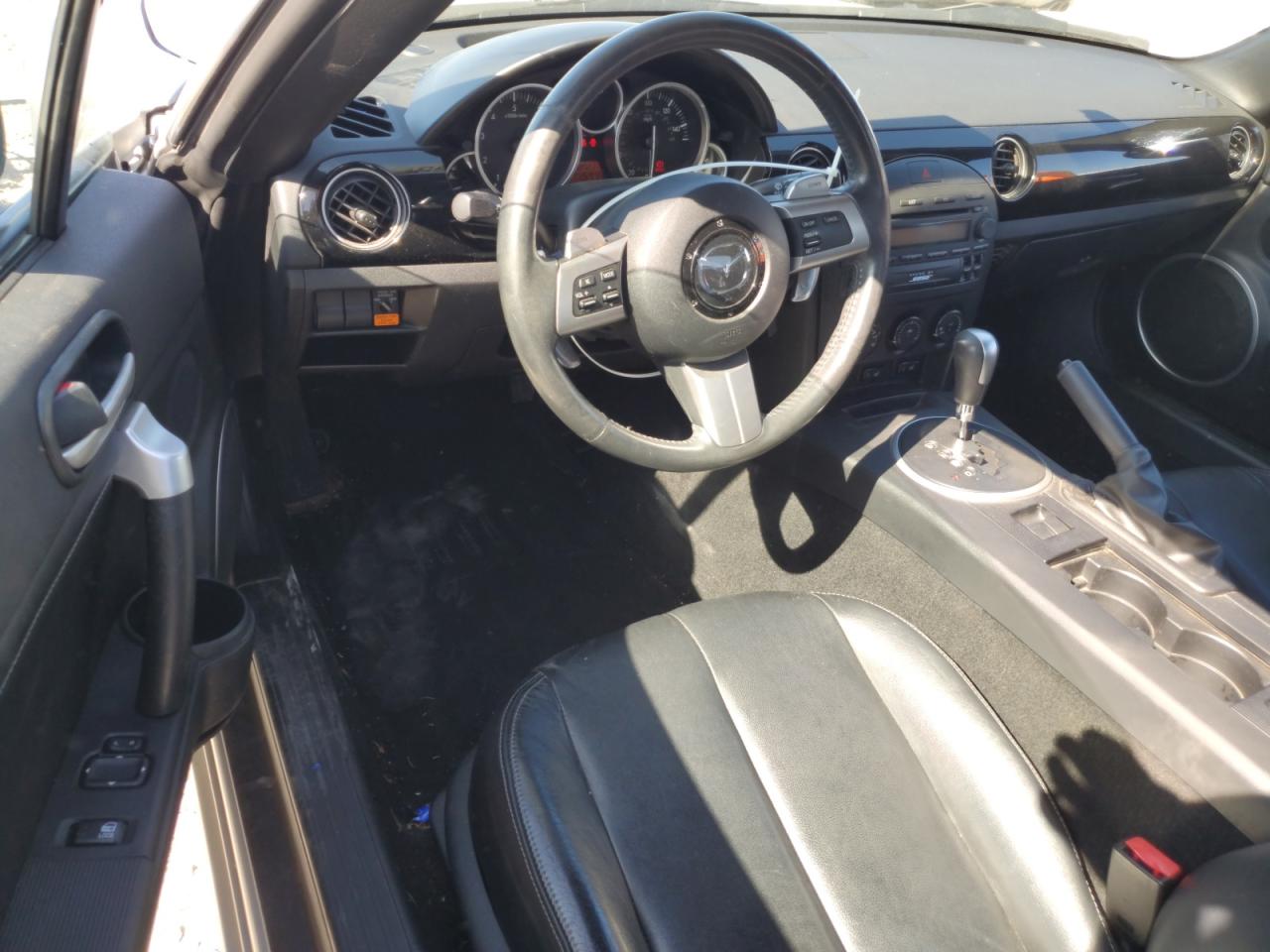 2007 Mazda Mx-5 Miata VIN: JM1NC25F570130999 Lot: 81805865