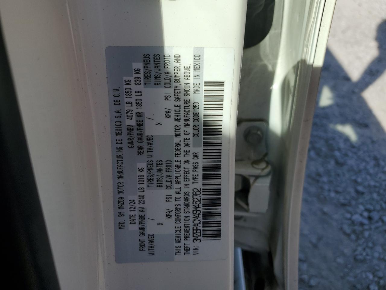 2025 Mazda 3 Preferred VIN: 3MZBPACM4SM462762 Lot: 82671965