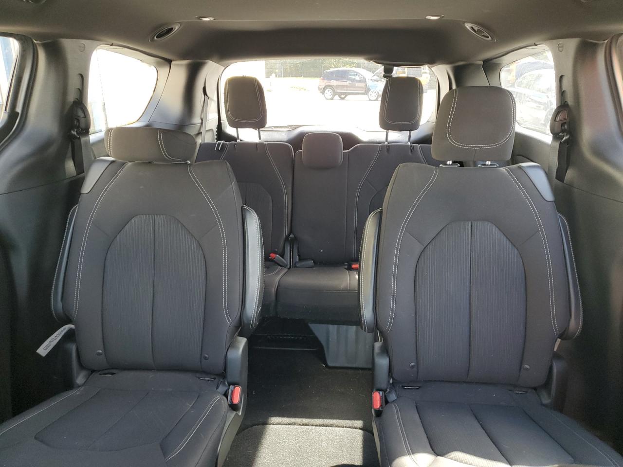 2018 Chrysler Pacifica Touring Plus VIN: 2C4RC1FG7JR257964 Lot: 85190265