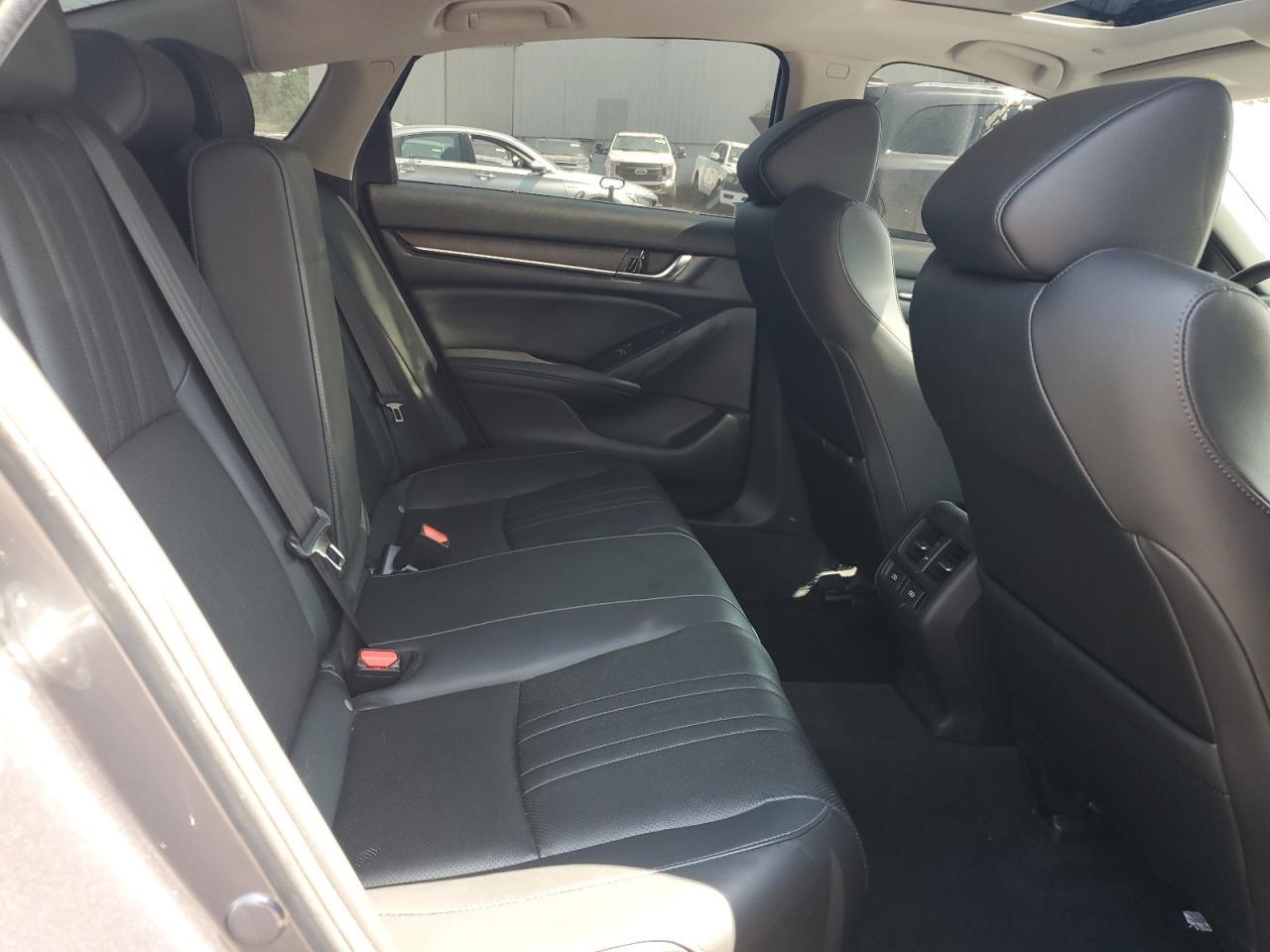 2022 Honda Accord Touring VIN: 1HGCV2F96NA007408 Lot: 85522125