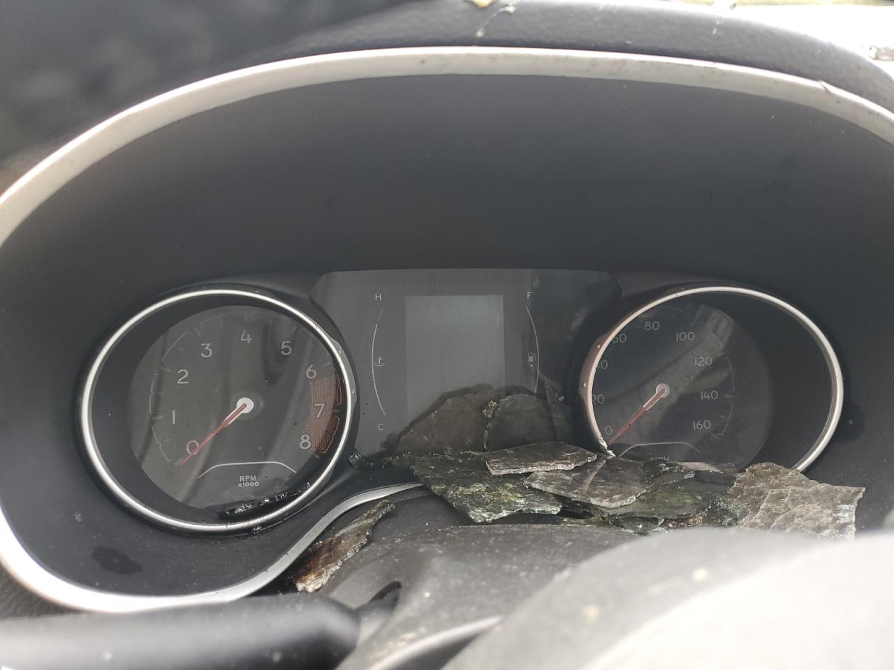 2018 Jeep Compass Latitude VIN: 3C4NJDBBXJT150517 Lot: 85744855