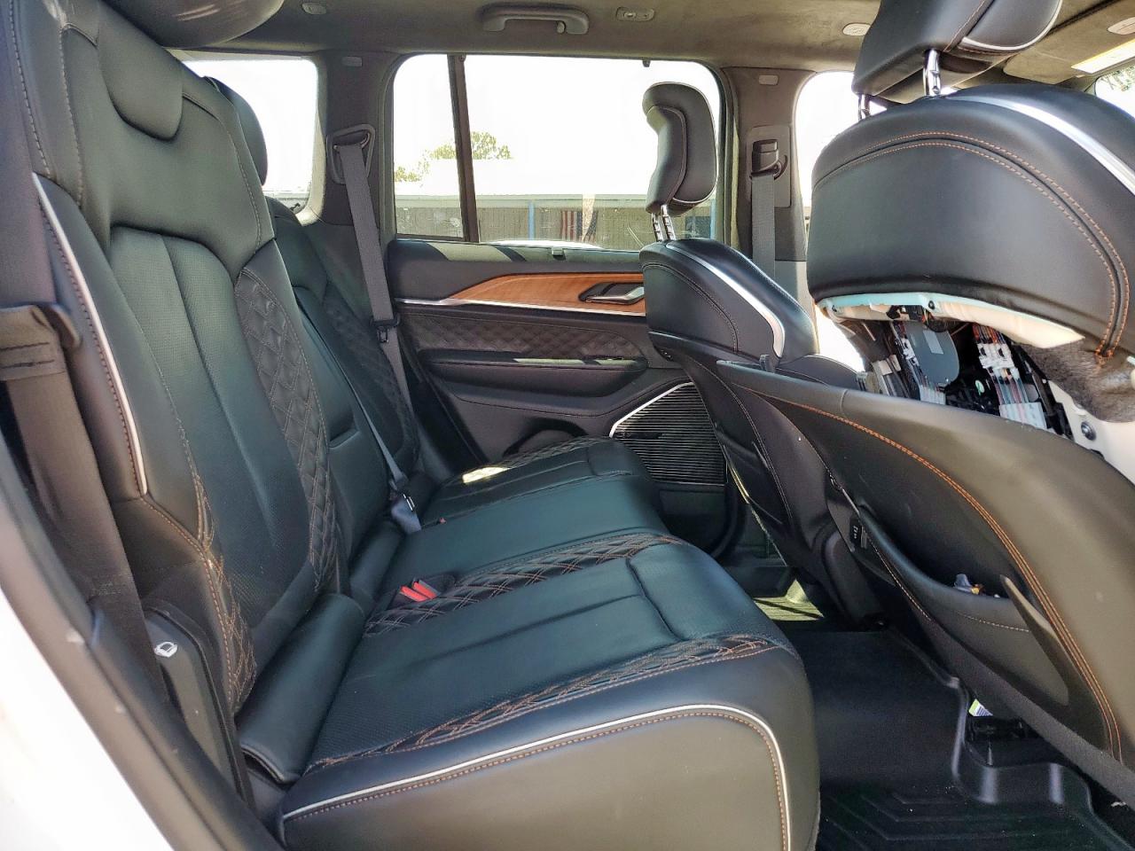 2022 Jeep Grand Cherokee Summit VIN: 1C4RJHEG6N8635421 Lot: 85875165