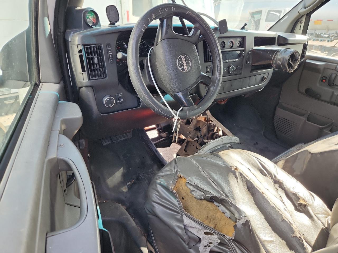 2008 GMC Savana Cutaway G3500 VIN: 1GDGG31C581911625 Lot: 84523475