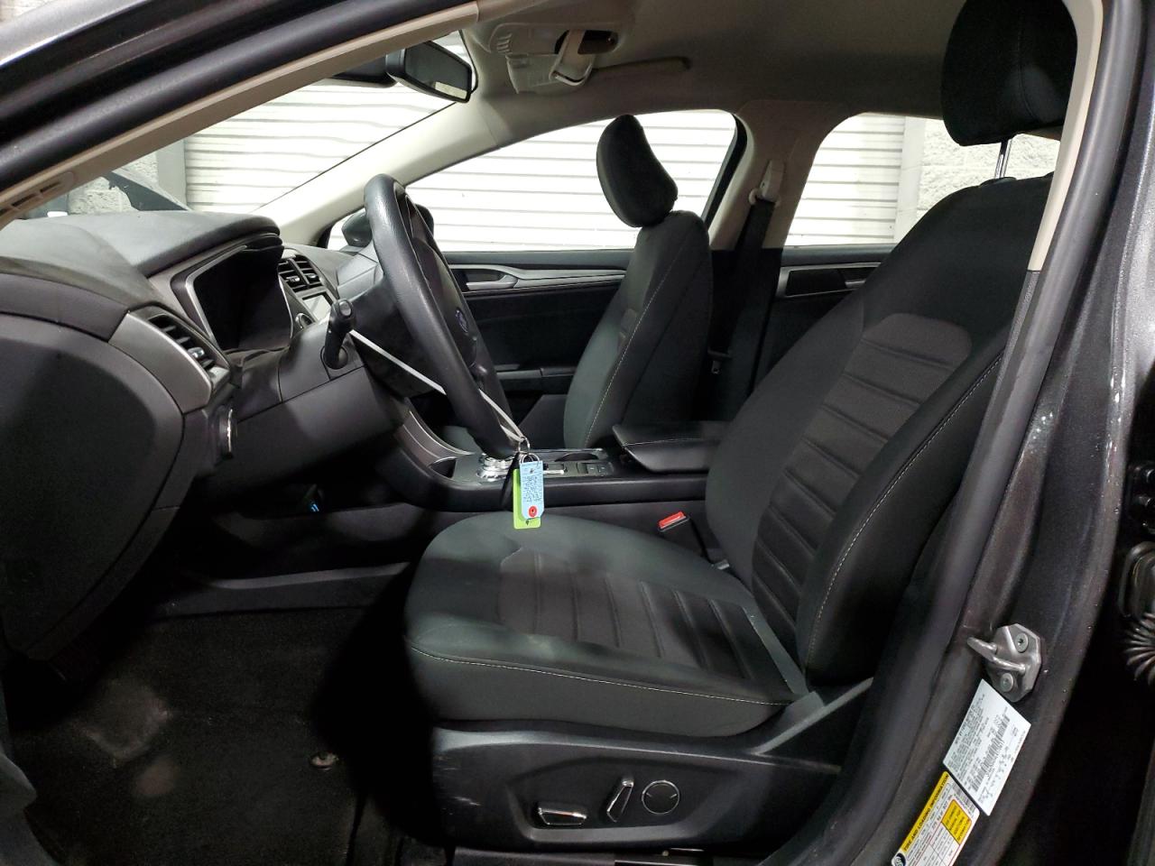 2020 Ford Fusion Se VIN: 3FA6P0HD4LR170613 Lot: 90268145