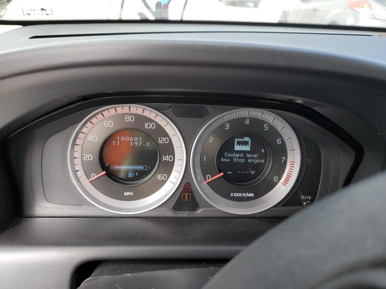 2011 Volvo Xc60 3.2 VIN: YV4952DZ6B2191389 Lot: 82330415