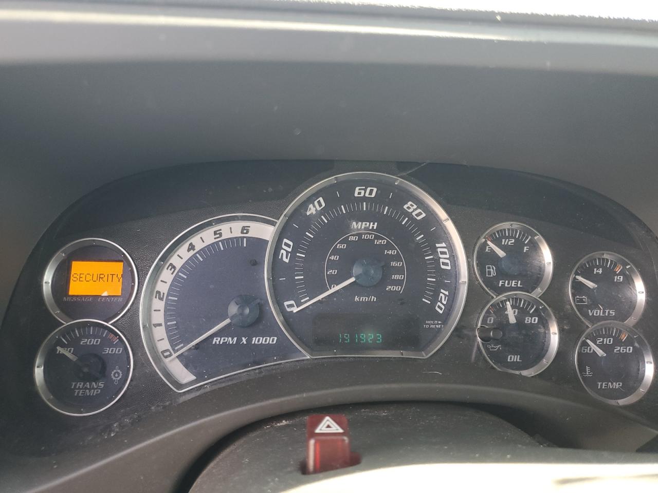 2002 Cadillac Escalade Luxury VIN: 1GYEK63N12R180088 Lot: 85820665