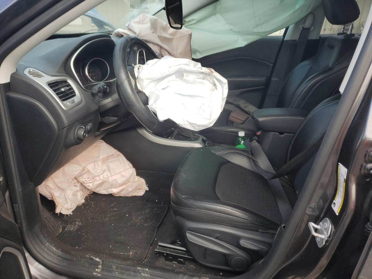 2018 Jeep Compass Latitude VIN: 3C4NJCBB6JT368917 Lot: 90695065